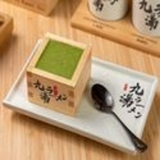 Matcha Tiramisu (抹茶提拉米苏).