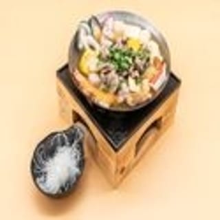 #9. Seafood Tofu Pot (生猛海鮮豆腐鍋)